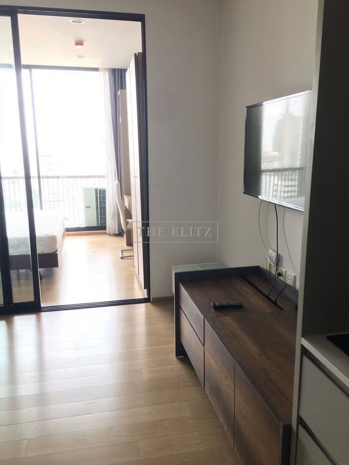 รูป ✨ คอนโดที่มาพร้อมกับฟังก์ชันการใช้งานที่ลงตัวและคุณภาพชีวิตที่ดี Noble Revo Silom 🎉 - รูปที่ 5/14