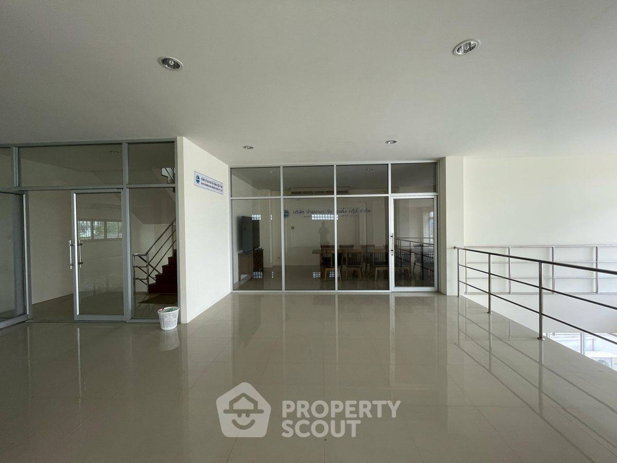 รูป ที่ดินสำหรับปล่อยขาย 1,708 ตารางเมตร แถว ใน คลองเกลือ (ID 2089483) - รูปที่ 10/17