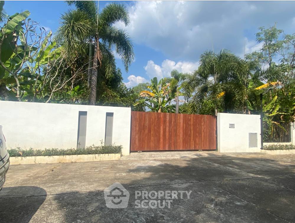 รูป ที่ดินสำหรับปล่อยขาย 772 ตารางเมตร แถว ใน เชิงดอย (ID 1347352) - รูปที่ 4/8