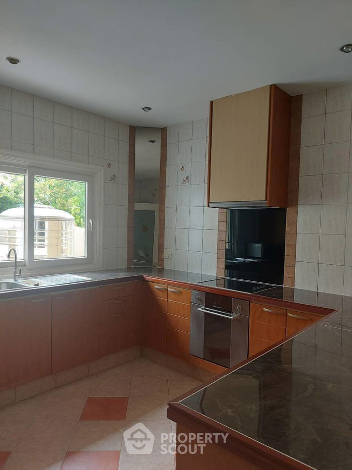 รูป บ้าน 3-ห้องนอน ที่ พาร์ค วิลเลจ ใกล้ พัทยาตะวันออก (ID 2140650) - รูปที่ 4/23