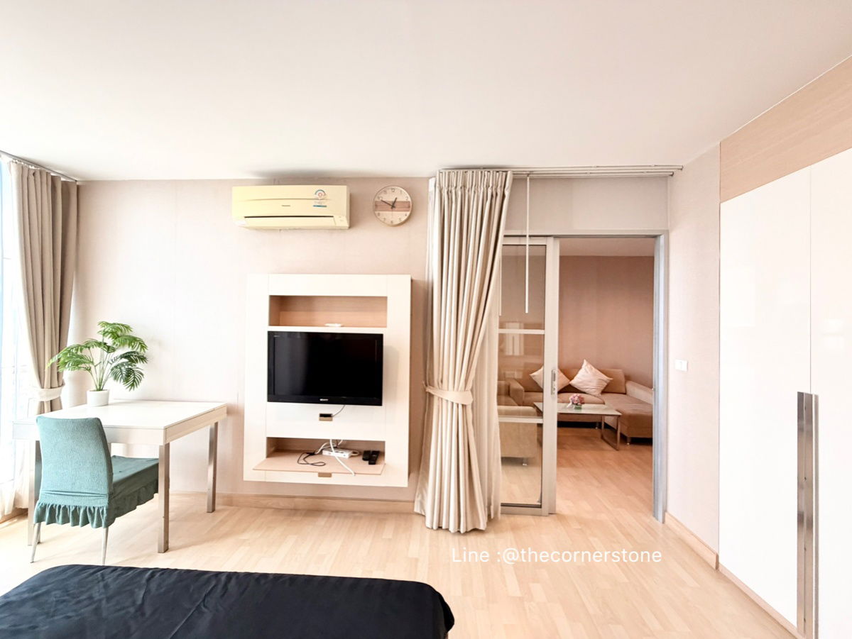 รูป ห้องสวย❗️ชั้นสูง ให้เช่า “ 𝐑𝐡𝐲𝐭𝐡𝐦 𝐑𝐚𝐭𝐜𝐡𝐚𝐝𝐚 “  1 ห้องนอน 1 ห้องน้ำ ติด MRT-รัชดาภิเษก  [251453 ] - รูปที่ 7/16