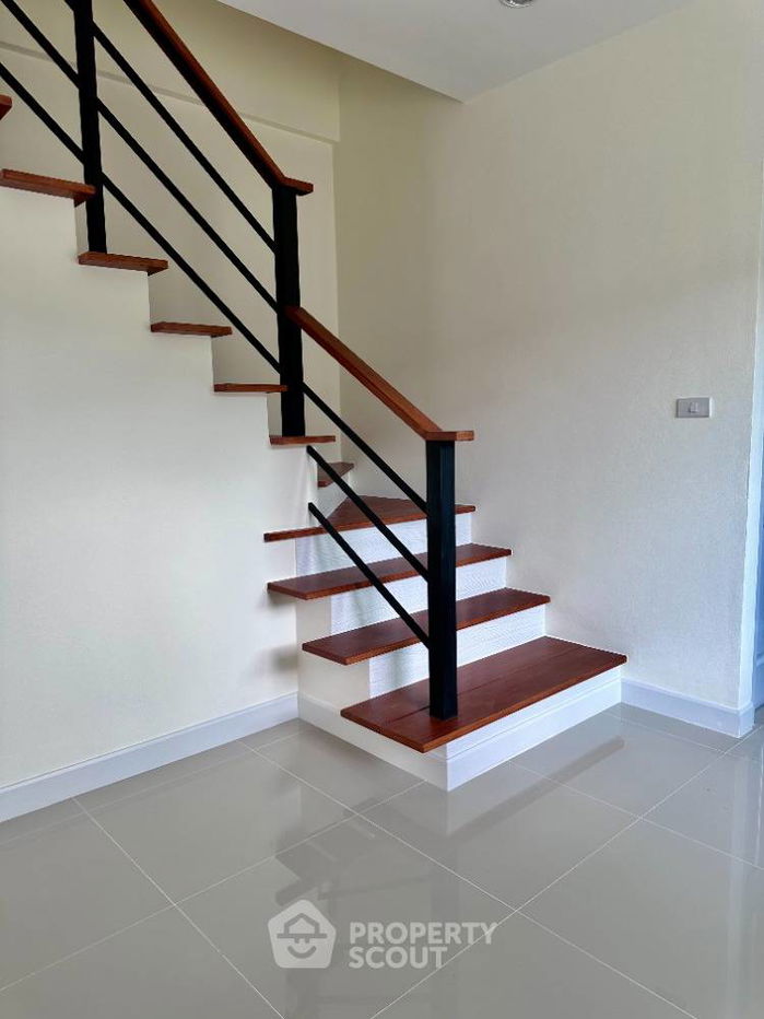 รูป ทาวน์เฮาท์ 3-ห้องนอน ใน คลองจั่น (ID 1842885) - รูปที่ 4/6