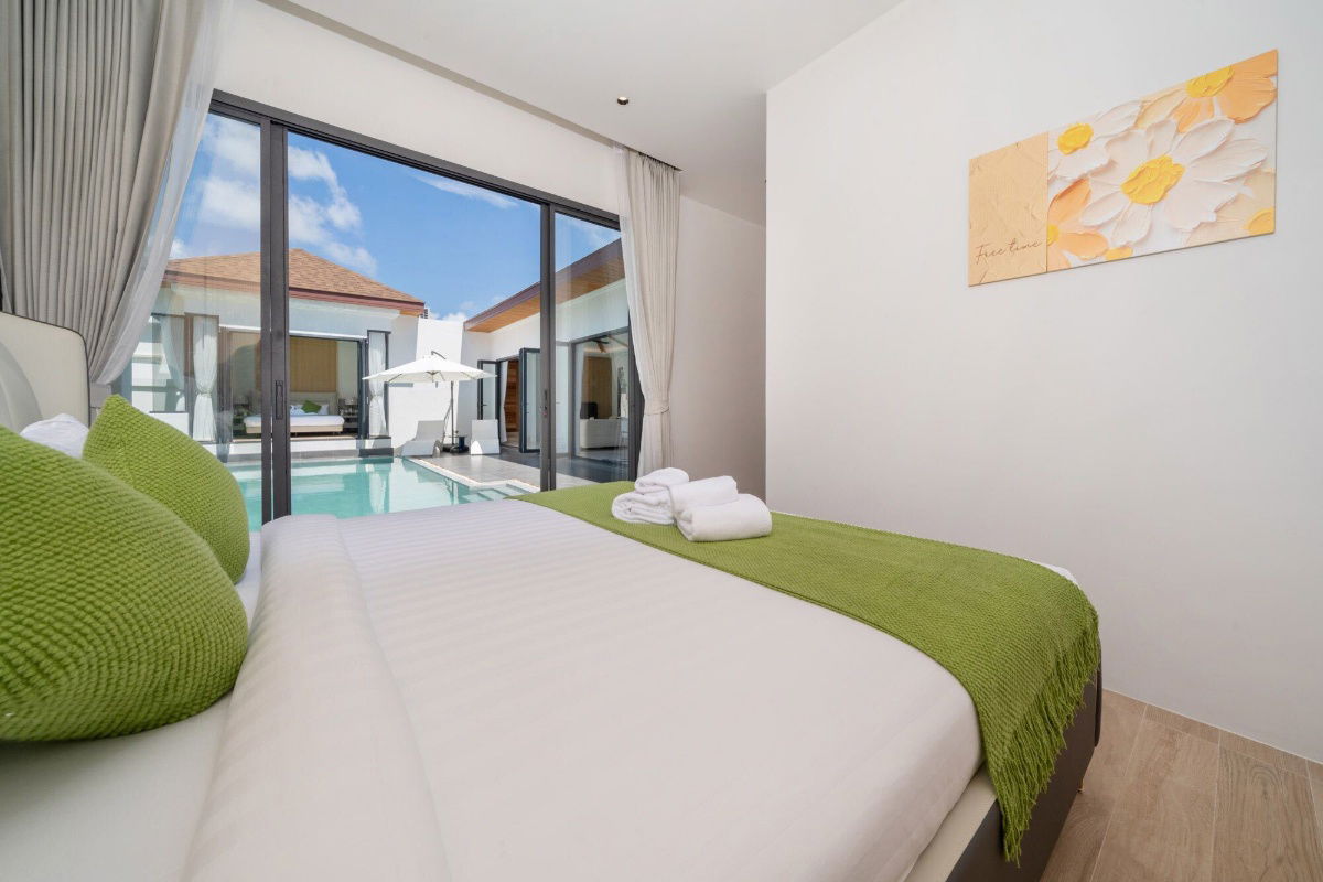 picture Contemporary 4-Bedroom Villa with Private Pool in Rawai, Phuket - U1701682 - 14/16