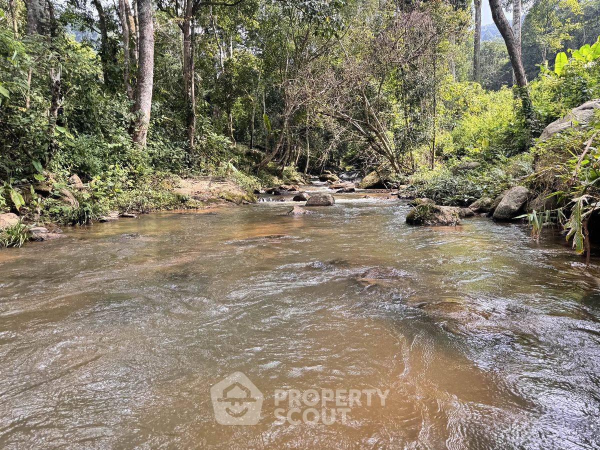 รูป ที่ดินสำหรับปล่อยขาย 1,972 ตารางเมตร แถว ใน เชิงดอย (ID 2093387) - รูปที่ 9/20