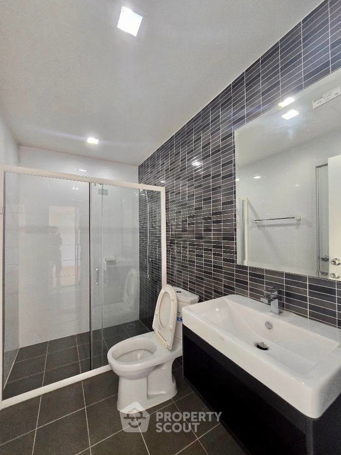 รูป บ้าน 3-ห้องนอน ใน บ้านใหม่ (ID 1901446) - รูปที่ 13/15