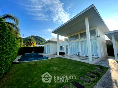 Houses for rent Hua Hin Prachaubkirikhan : 3-BR Villa close to Vana Nava Water Jungle (ID 2140027)