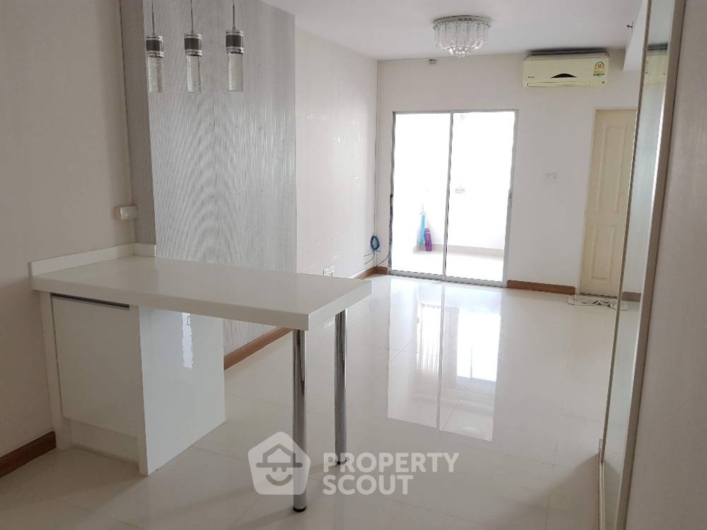 รูป คอนโด 1-ห้องนอน ที่ ศุภาลัย ปาร์ค เกษตร ใกล้ BTS มหาวิทยาลัยเกษตรศาสตร์ (ID 808115) - รูปที่ 3/7