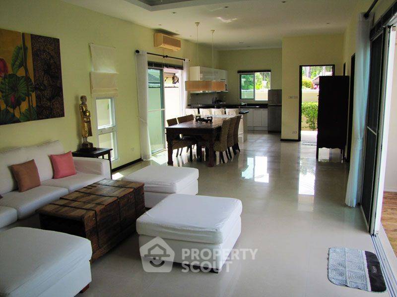 รูป วิลล่า 4-ห้องนอน ที่ ทู วิลล่า ธารา ใกล้ หาดลากูน่า (ID 801519) - รูปที่ 3/37