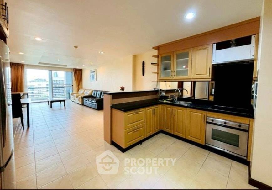 picture 2-BR Condo at Regent Pratumnak Condominium close to Phratamnak (ID 2452366) - 6/11