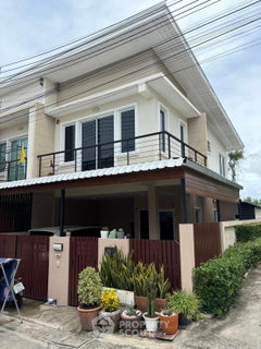 2-BR Townhouse For Sale 100 Sqm Near Nong Prue, Pattaya (ID 2115103)