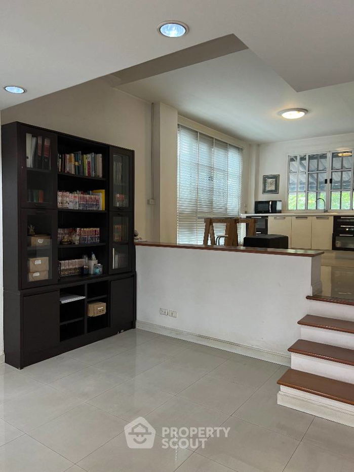 picture 3-BR Townhouse at Plus City Park Rama 9-Huamark close to Ramkhamhaeng (ID 1643290) - 6/14