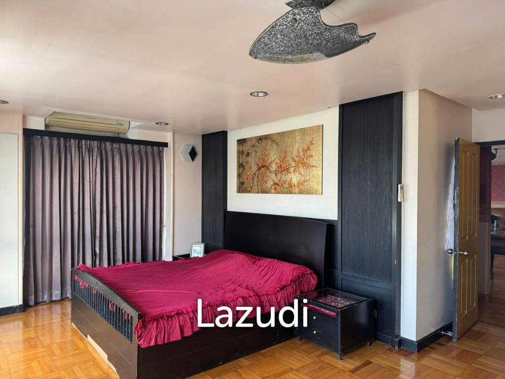 picture Spacious 4-Bed Condo in Bangkok Garden, Yannawa - 5/9