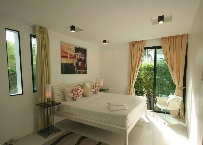 picture Private 4-Bed Villa with Pool for Sale in Kamala - U18668 - 12/14