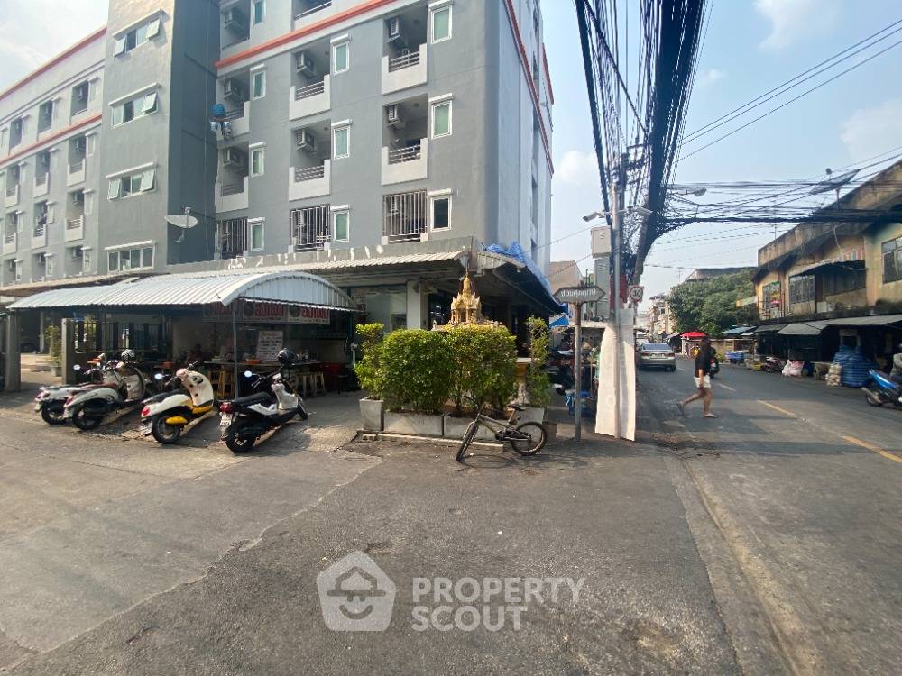 รูป ที่ดินสำหรับปล่อยขาย 3,200 ตารางเมตร แถว ใน สามเสนนอก (ID 1210038) - รูปที่ 9/10