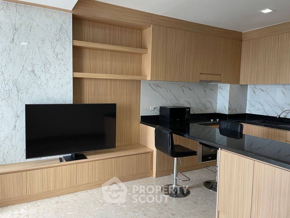 picture 2-BR Condo at Nusasiri Grand Condominium near BTS Ekkamai (ID 1567932) - 1/12