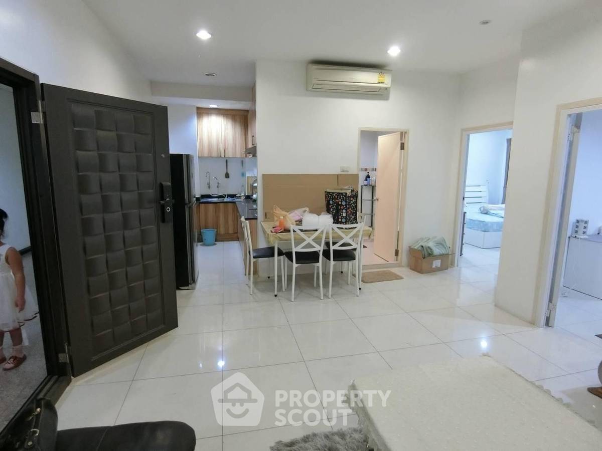 picture 2-BR Condo at Country Complex Bangna near BTS Bang Na (ID 1267410) - 28/33