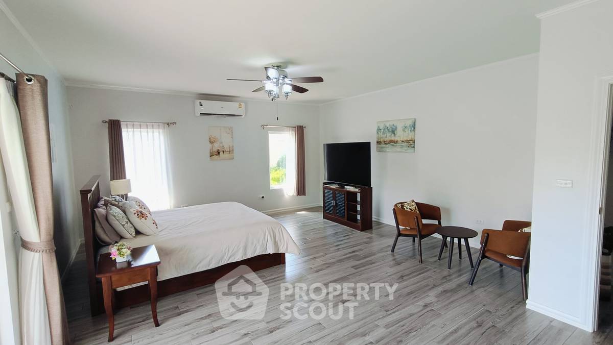 รูป วิลล่า 3-ห้องนอน ใน ปากน้ำปราณ (ID 1937001) - รูปที่ 23/28