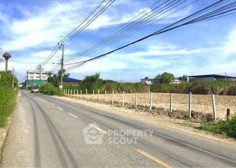 800 m² Land for Sale in Khlong Sam Prawet (ID 2086707)