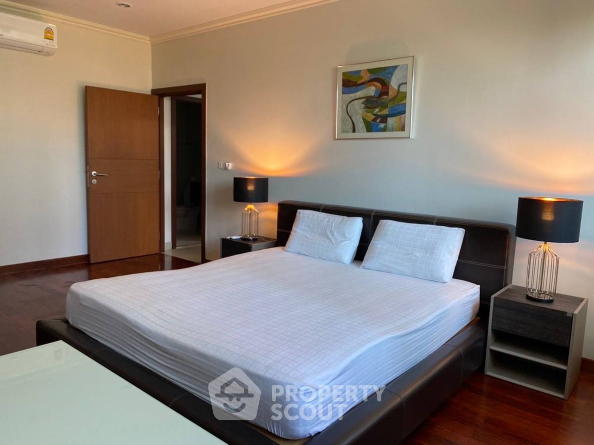 picture Novel 2-BR Condo at The Star Estate @ Narathiwas Condominium in Chong Nonsi (ID 1150993) - 7/12