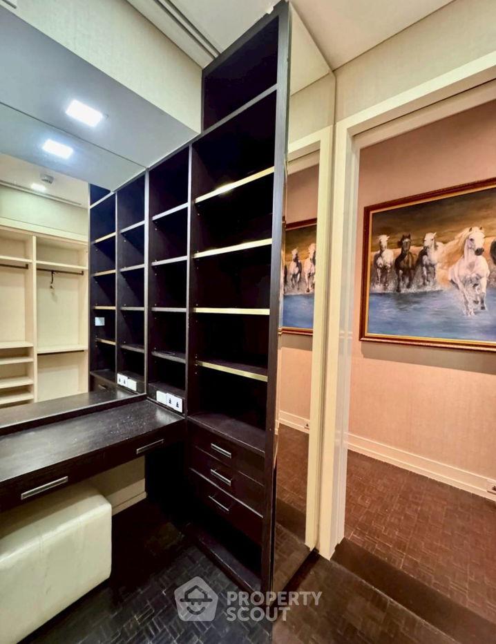 picture 4-BR Condo at The Ritz-Carlton Residences, Bangkok near BTS Chong Nonsi (ID 2450539) - 9/18