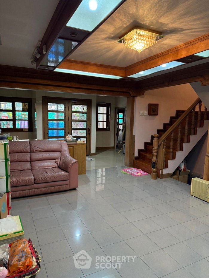 รูป ทาวน์เฮาท์ 7-ห้องนอน ใน บางโคล่ (ID 2104554) - รูปที่ 13/24