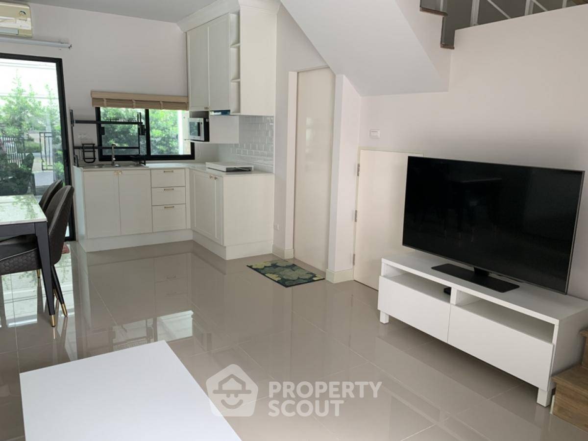 รูป ทาวน์เฮาท์ 3-ห้องนอน ใน ท่าแร้ง (ID 1996232) - รูปที่ 3/18