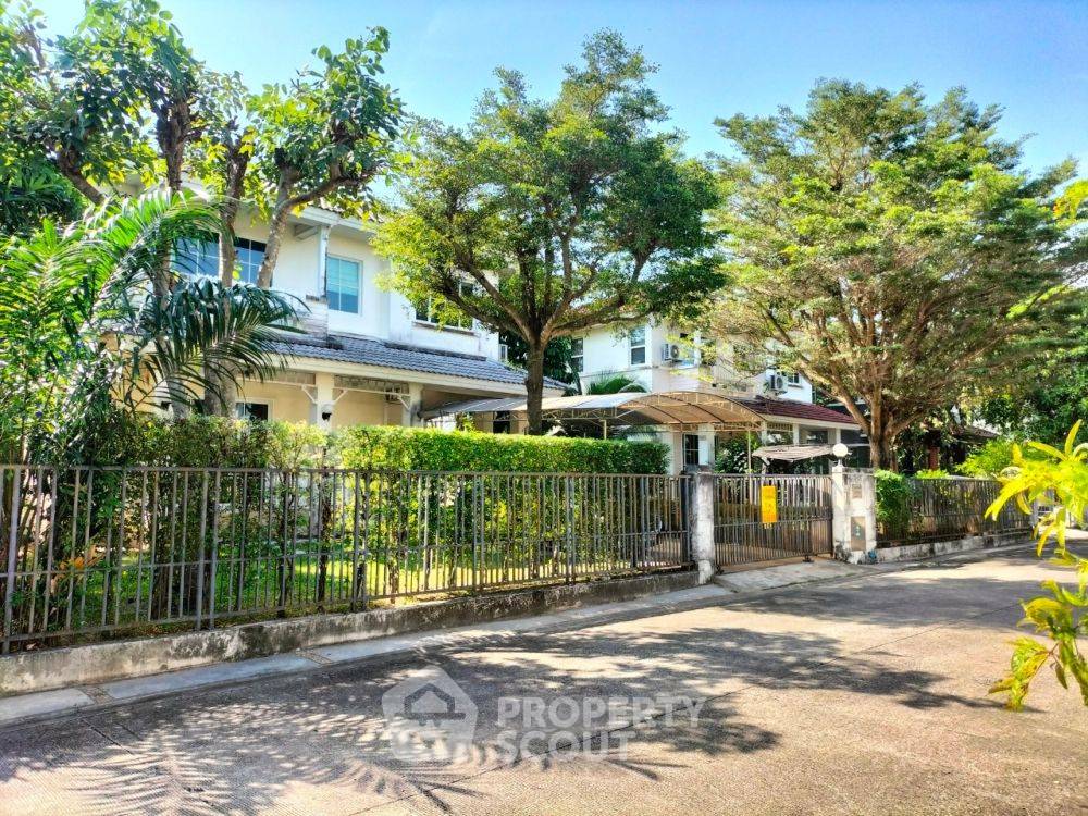 รูป บ้าน 3-ห้องนอน ที่ ปาริชาต สุวินทวงศ์ ใน ลำผักชี (ID 2150434) - รูปที่ 1/8