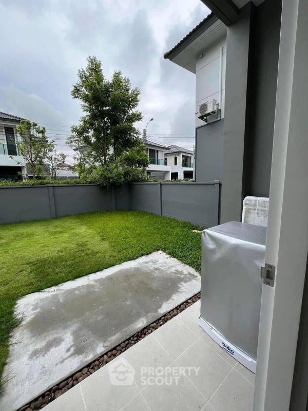 รูป บ้าน 4-ห้องนอน ที่ เซนโทร วิภาวดี ใน ดอนเมือง (ID 2148203) - รูปที่ 6/10