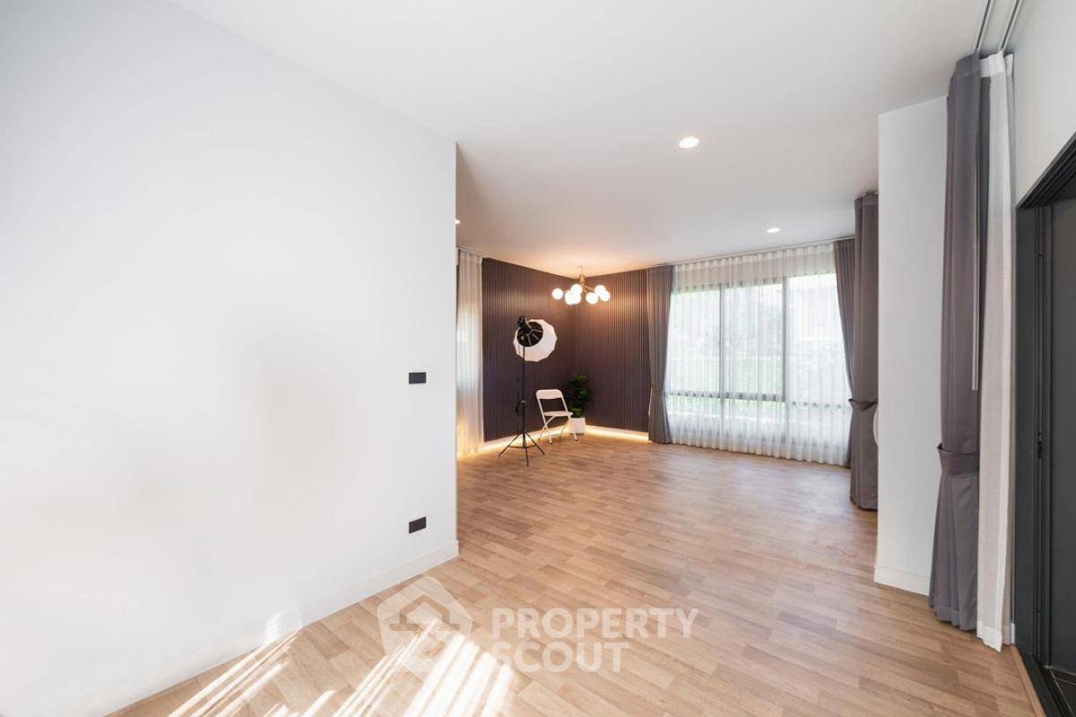 รูป บ้าน 5-ห้องนอน ใน ศาลาธรรมสพน์ (ID 1964230) - รูปที่ 18/36