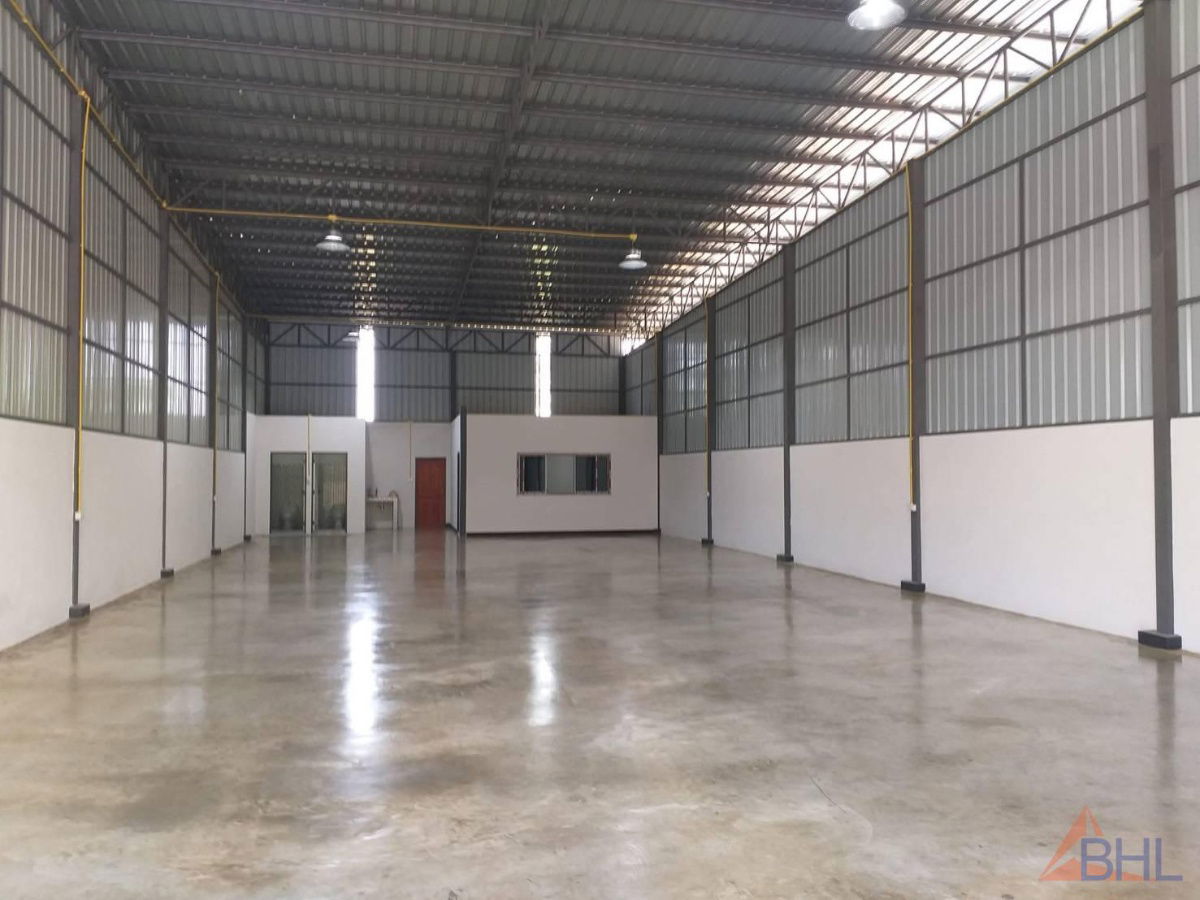 รูป ขายโกดัง ที่ดิน 315 ตรว. 840 ตรม. ย่านนิมิตรใหม่ (ใกล้มีนบุรี-คลองสามวา-สยาไหม-สุวินทวงศ์ ) เขตคลองสามวา กรุงเทพ - รูปที่ 1/5