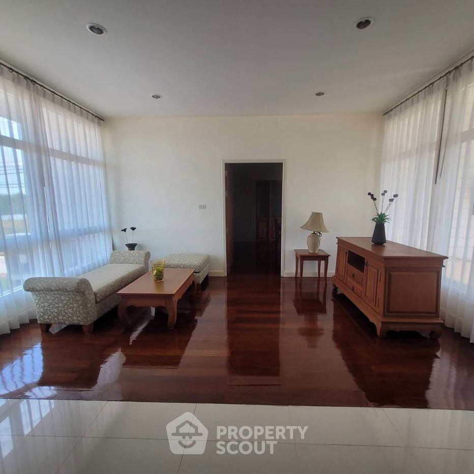 รูป บ้าน 3-ห้องนอน ใน หนองแก (ID 2052228) - รูปที่ 5/22