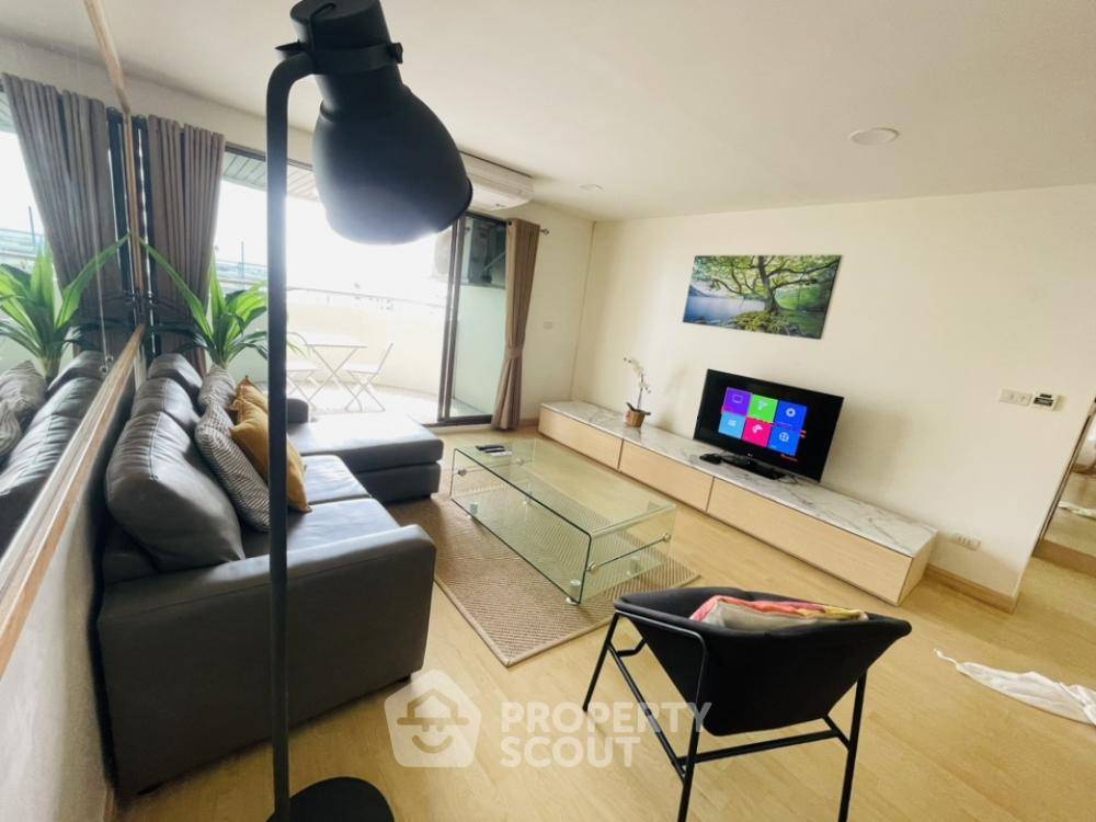 รูป คอนโด 2-ห้องนอน ที่ ฟลอร่าวิลล์ คอนโดมิเนียม ใกล้ ARL หัวหมาก (ID 437655) - รูปที่ 3/10