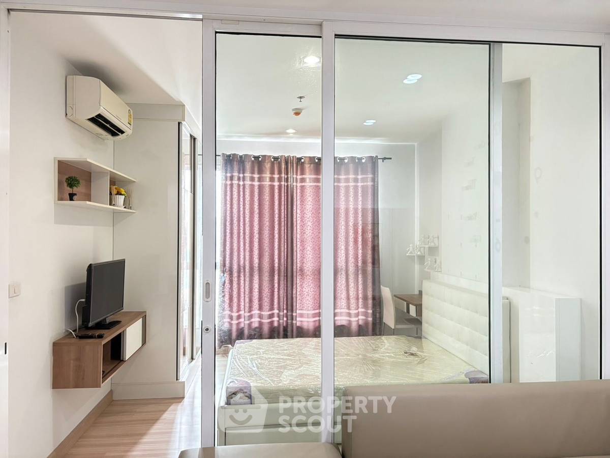 รูป คอนโด 1-ห้องนอน ที่ เดอะโฮเทล เซอร์วิส คอนโด ใกล้ MRT บางกระสอ (ID 2000180) - รูปที่ 1/23