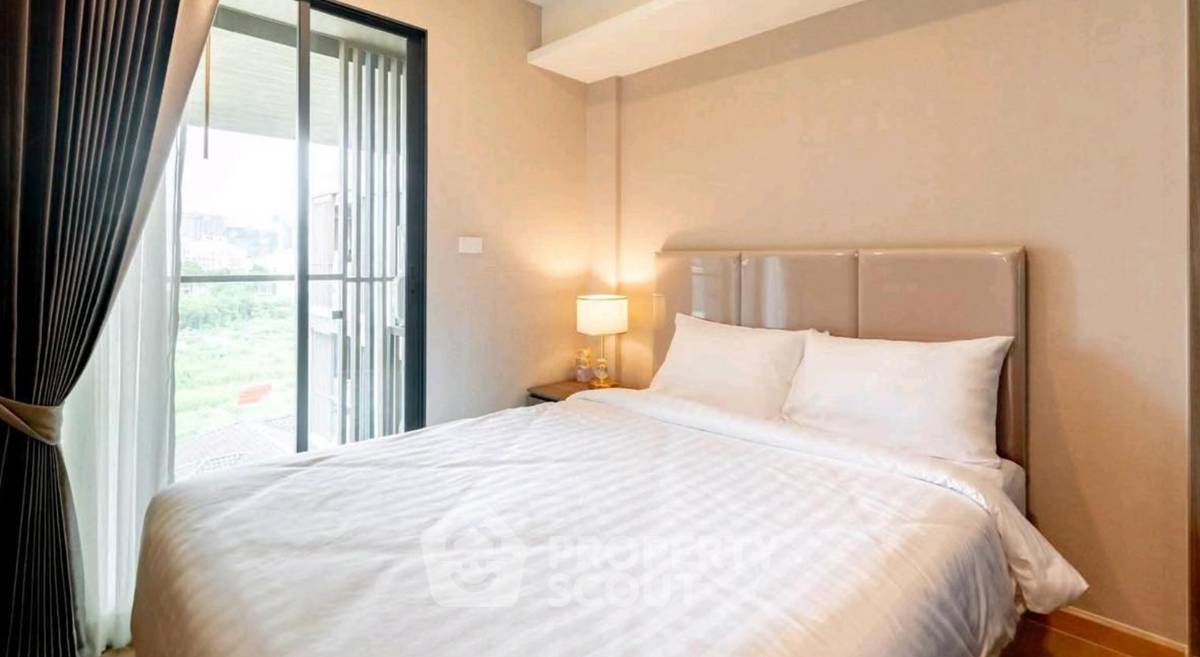 รูป คอนโด 2-ห้องนอน ที่ ลอยด์ ศูนย์วิจัย-ทองหล่อ ใน บางกะปิ (ID 2369711) - รูปที่ 5/5