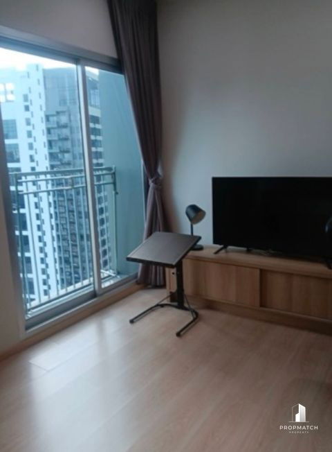 รูป PM035584✨Flash Deal ✨ Noble Revolve Ratchada 1 ( 2Bed 2Bath 53SQM.) แต่งครบพร้อมอยู่ !! เพียง 25,000 บาทต่อเดือน Tel.0981315848 @propmatch - รูปที่ 1/11