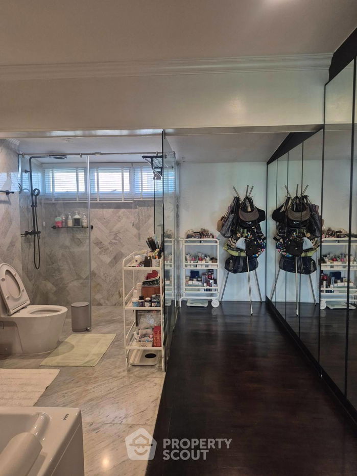 picture 4-BR House in Nuan Chan (ID 2456436) - 5/43