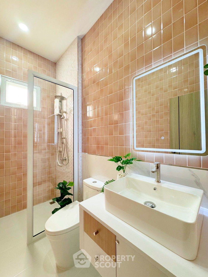 รูป วิลล่า 4-ห้องนอน ใกล้ เมืองพัทยา (ID 2111996) - รูปที่ 14/14