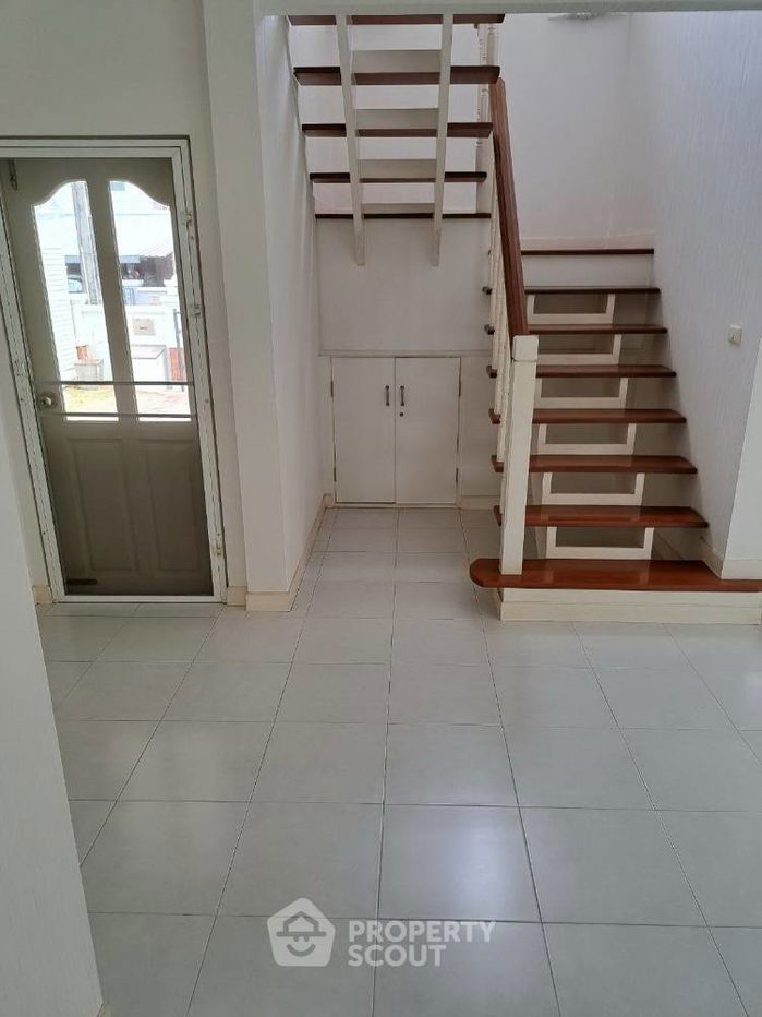 รูป บ้าน 3-ห้องนอน ใกล้ ท่าอากาศยานสุวรรณภูมิ (ID 1109251) - รูปที่ 11/18