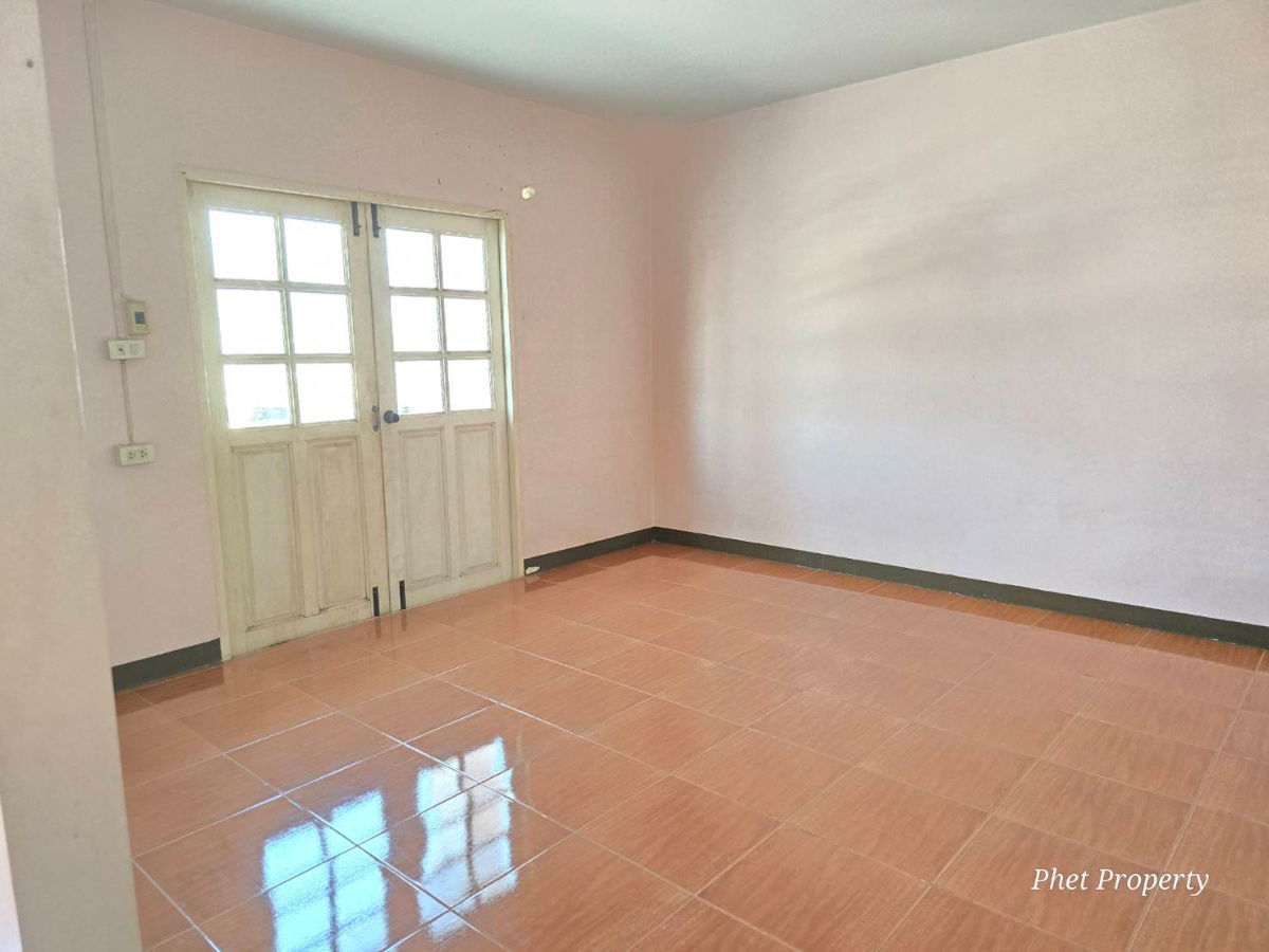 รูป ให้เช่าทาวน์เฮ้าส์2ชั้น  อยู่ด้านหน้าหมู่บ้าน ศิริวรรณ-ชวนชม บางบัวทอง - รูปที่ 13/24