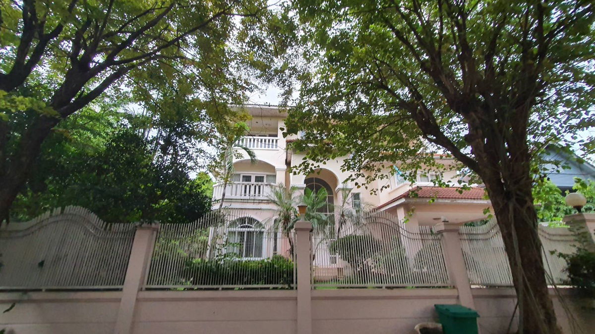 รูป [ขาย | SALE : SHB19392] 🏡หมู่บ้านร่มรื่น ราชพฤกษ์ 28 💥 บ้านเดี่ยว 3 ชั้นหลังมุม พื้นที่จัดเต็ม ใจกลางราชพฤกษ์ ราคานี้ Rare สุด!   - รูปที่ 3/8