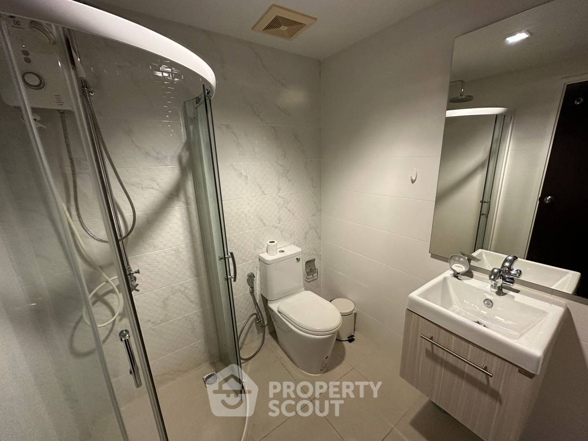 picture 2-BR Condo at Knightsbridge Bearing near BTS Bearing (ID 2083339) - 15/16