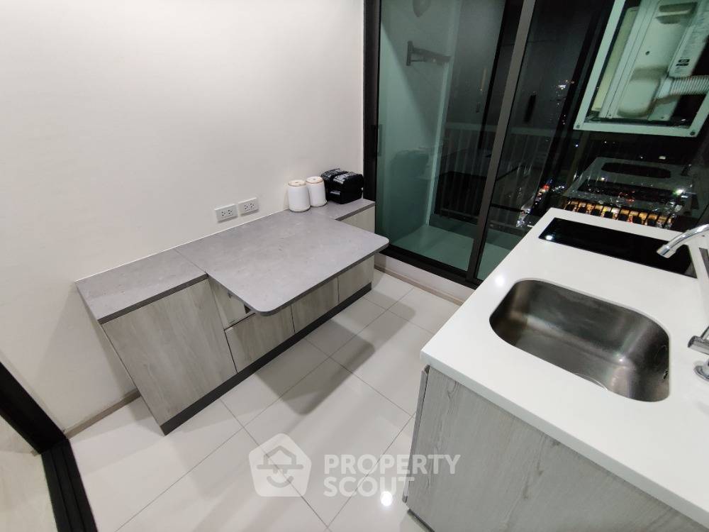 รูป คอนโด 1-ห้องนอน ที่ ไลฟ์ ปิ่นเกล้า ใกล้ MRT บางยี่ขัน (ID 1851798) - รูปที่ 8/12