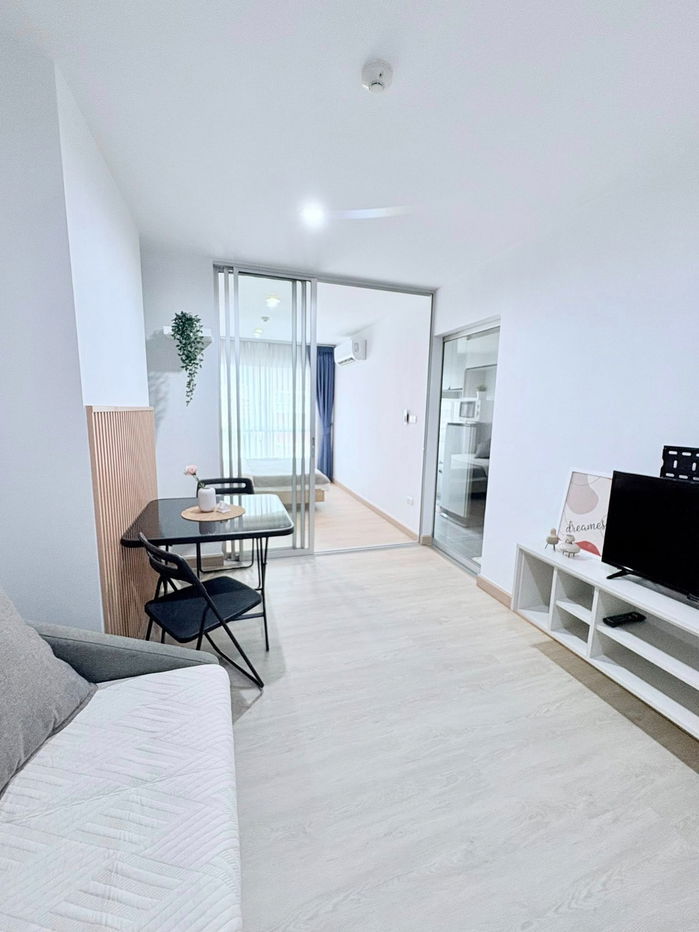 picture BTS Samrong 950 m. Price  8,500 Baht Condo The Kith Plus Sukhumvit 113 ( Rental ) - 1/10