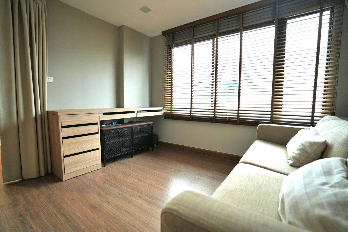 picture ✨ Townhome for Sale – Semi-Detached Style, 3.5 Storeys, Extra-Wide 7.5m Frontage ✨ - 19/28