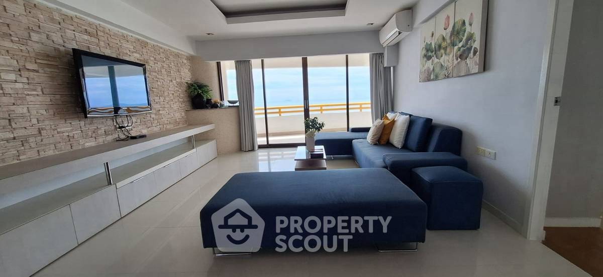 picture 3-BR Condo at Sunshine Beach Condotel close to Pattaya (ID 2450182) - 3/19