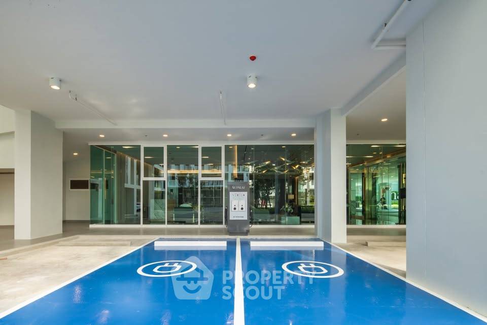 picture 2-BR Condo at Supalai Park Yaekfaichai Station near MRT Fai Chai (ID 2456341) - 13/19