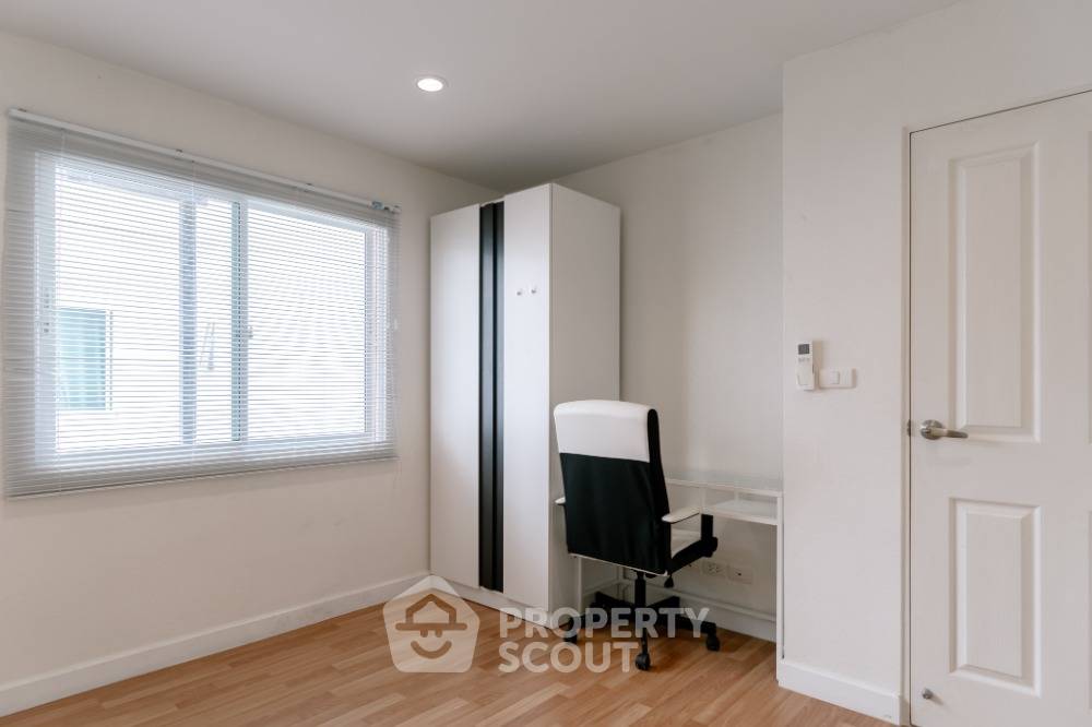 รูป ทาวน์เฮาท์ 3-ห้องนอน ใกล้ MRT สะพานพระนั่งเกล้า (ID 1775838) - รูปที่ 17/31