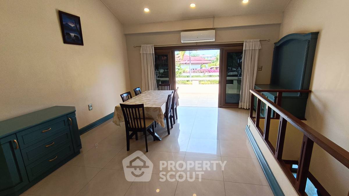 รูป บ้าน 4-ห้องนอน ใกล้ เมืองหัวหิน (ID 2018222) - รูปที่ 22/33