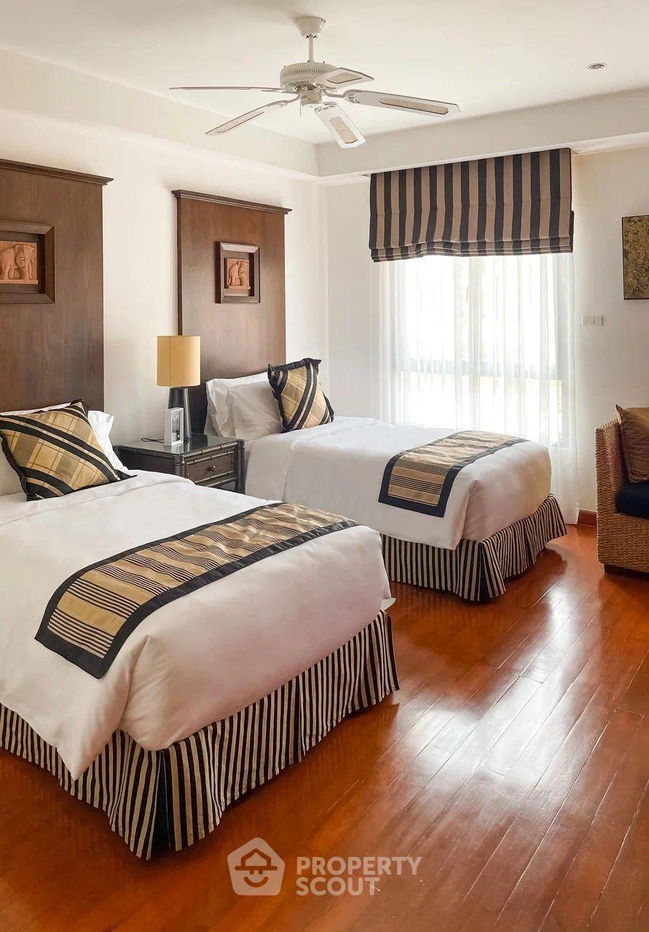 รูป วิลล่า 4-ห้องนอน ใกล้ หาดลากูน่า (ID 2106976) - รูปที่ 11/13