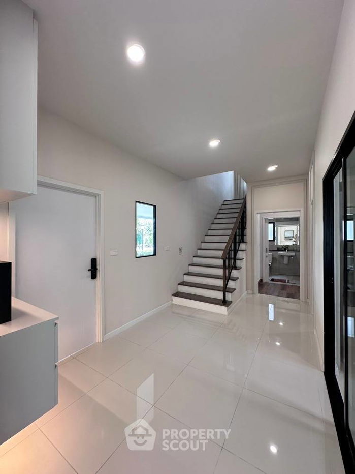 รูป บ้าน 5-ห้องนอน ใน ศีรษะจรเข้ใหญ่ (ID 2047019) - รูปที่ 29/37